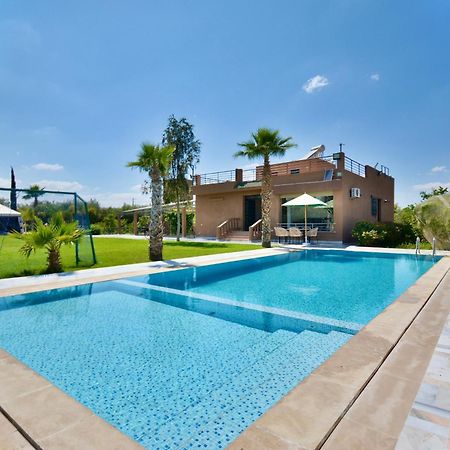 Ferme De Vacances Avec Une Grande Villa A Marrakech مراكش المظهر الخارجي الصورة