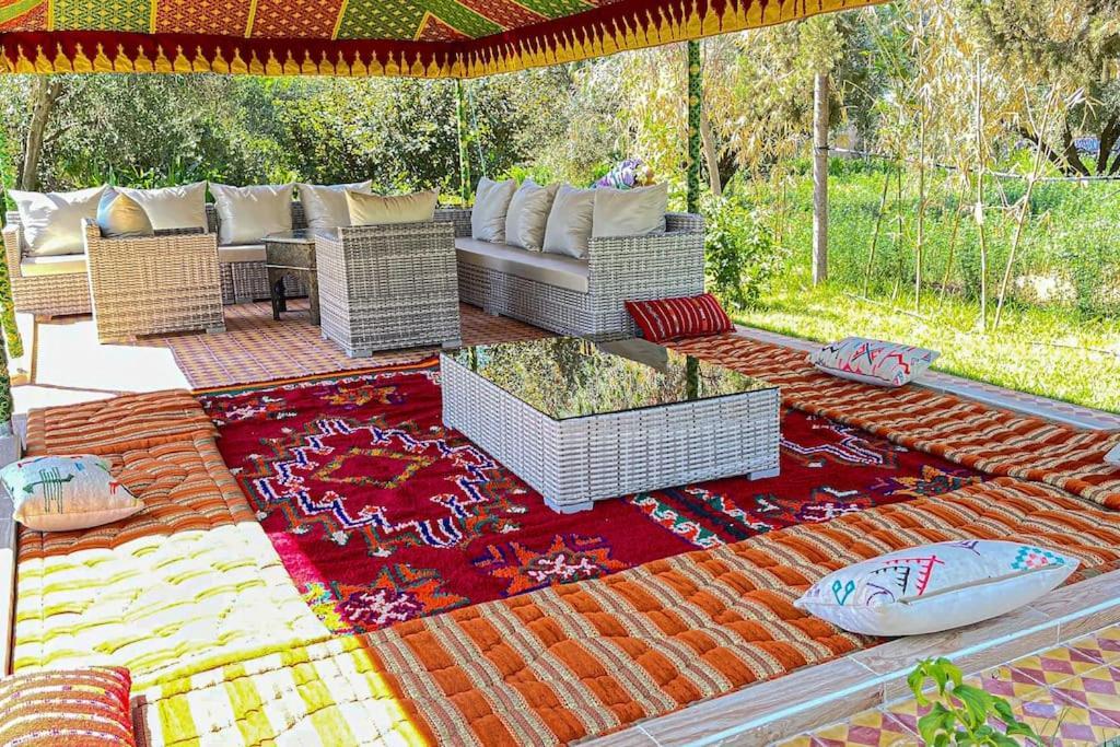 Ferme De Vacances Avec Une Grande Villa A Marrakech مراكش المظهر الخارجي الصورة